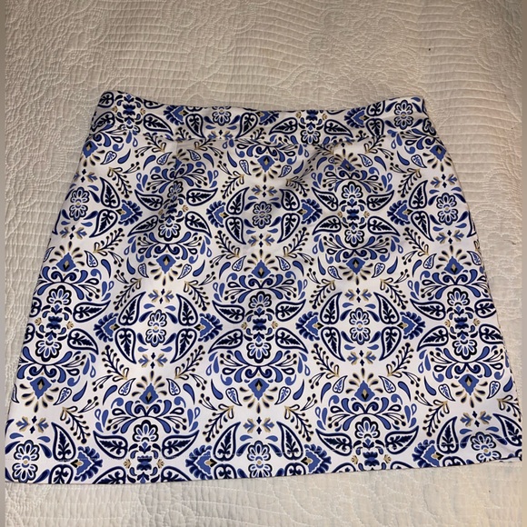 croft & Barrow Effortless Stretch Short in White/Blue Boho Tile 14 - Picture 7 of 7